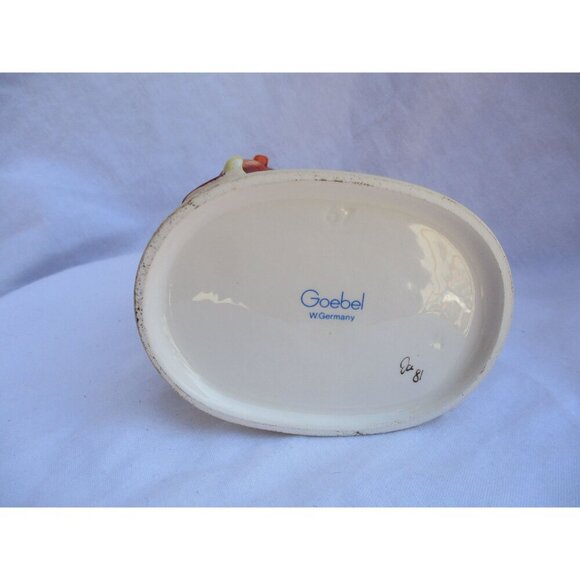 Hummel Goebel figurine Doll Mother #67 Mother's Day‎ gift collectible Figurine - Picture 6 of 6